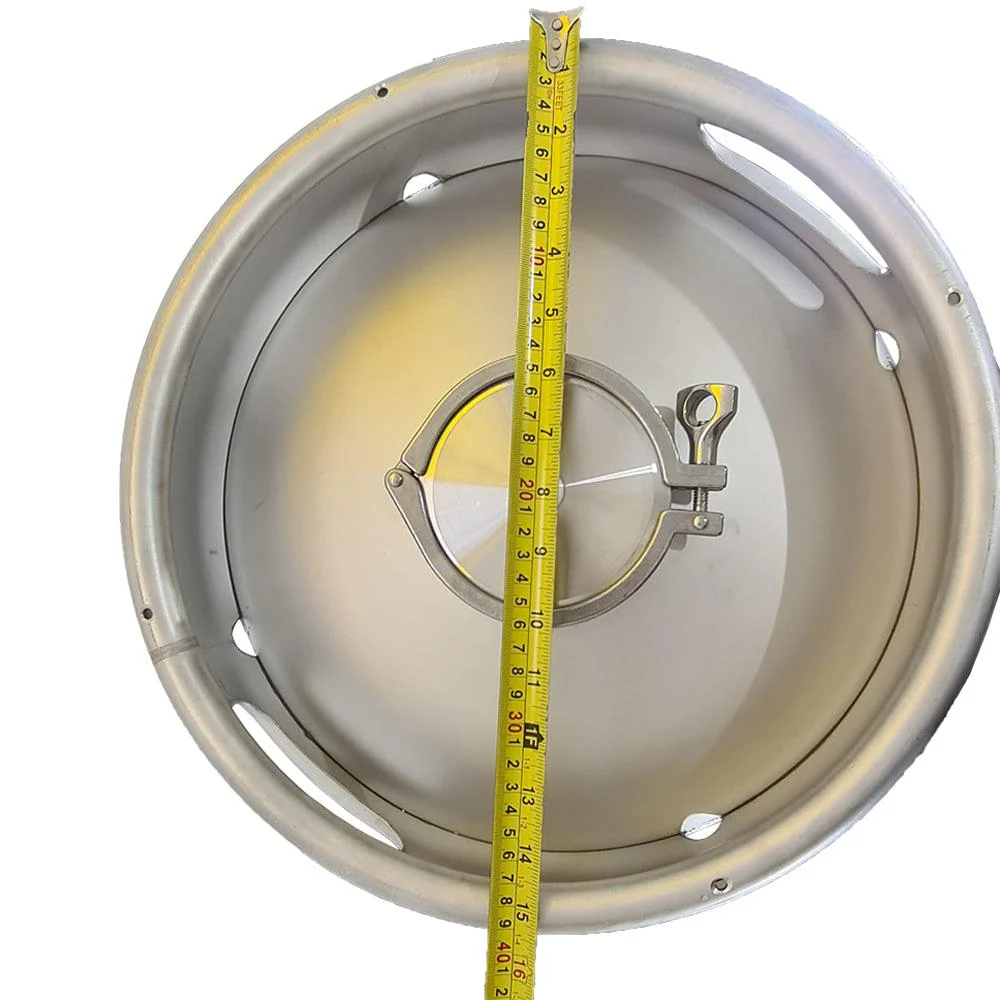 118L Kegmenter with 4inch Flat Lid , Airlock and 2inch end cap - Image 4