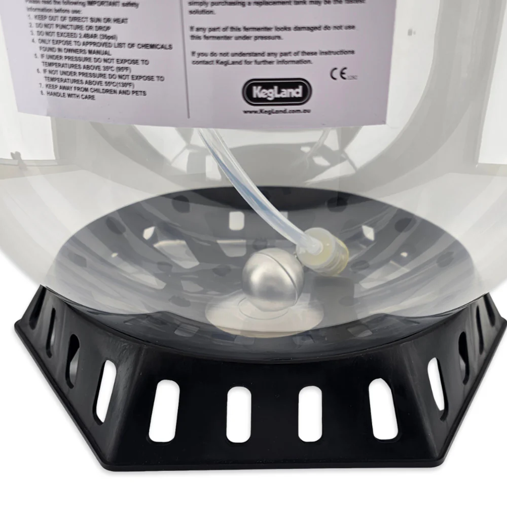 30L FermZilla All Rounder Easy-Grip Pressure Fermenter Starter Kit - Image 4