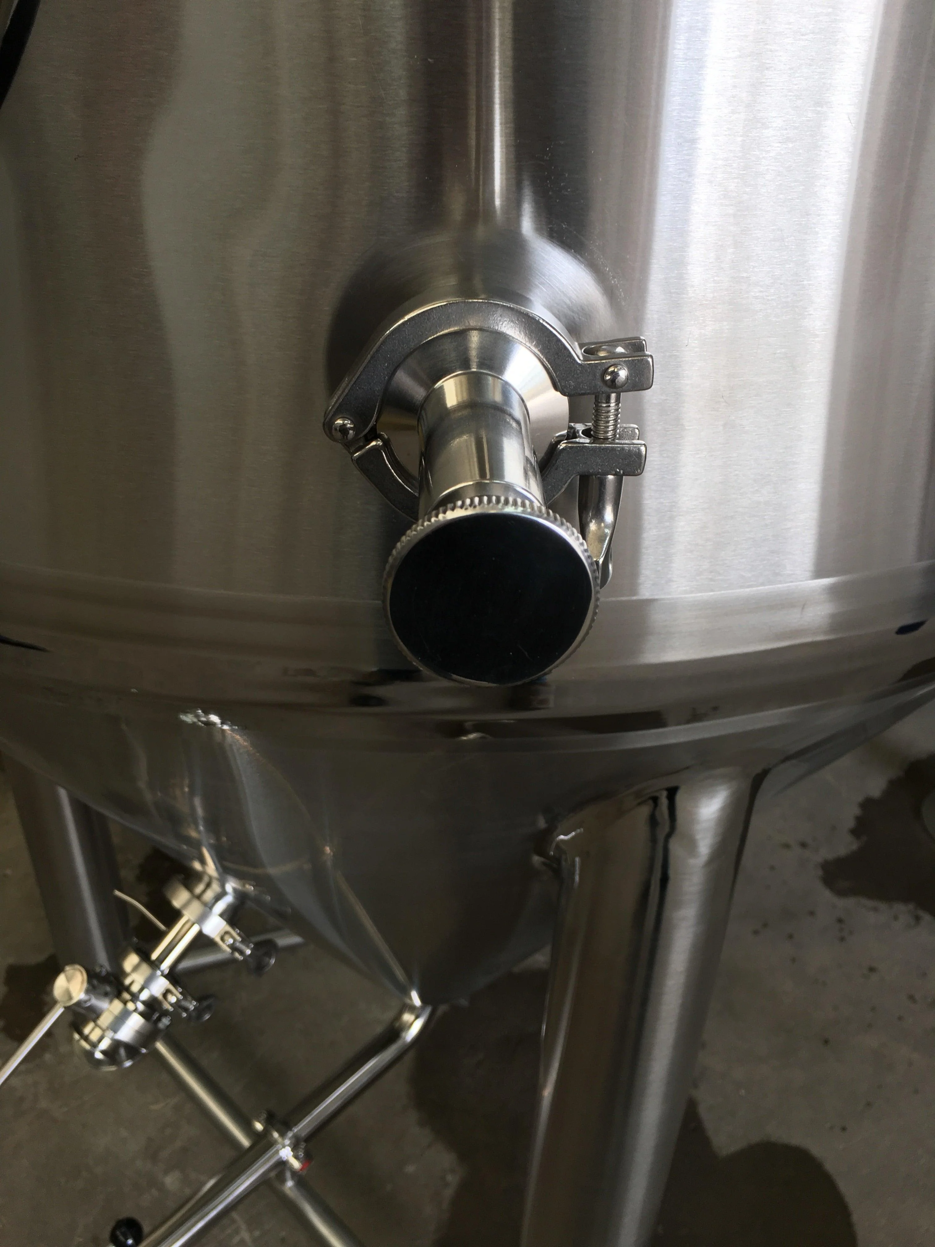 600L Conical Fermenter (pressurisable, jacketed) - Image 10