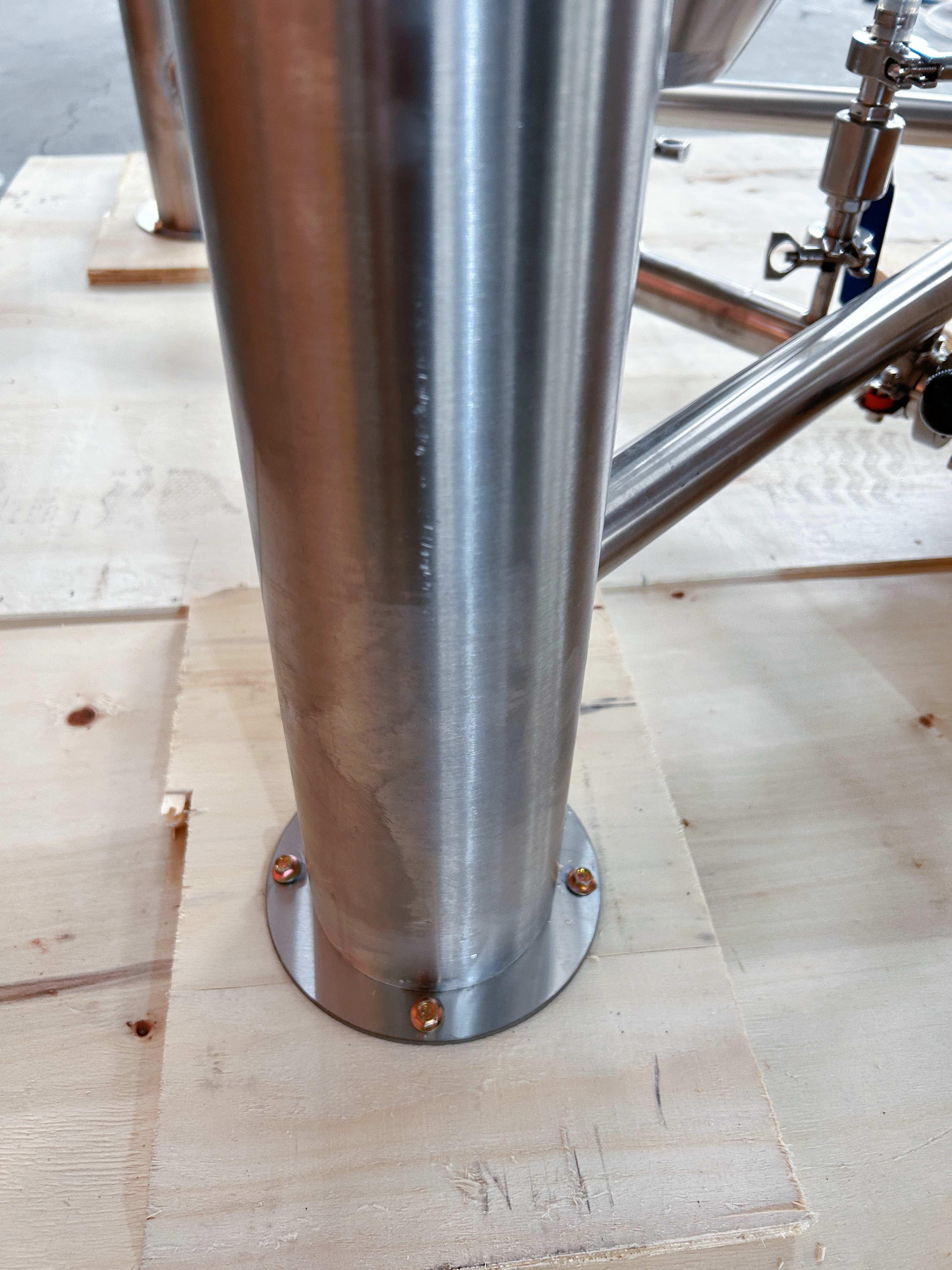 800L Conical Fermenter (pressurisable, jacketed) - Image 37