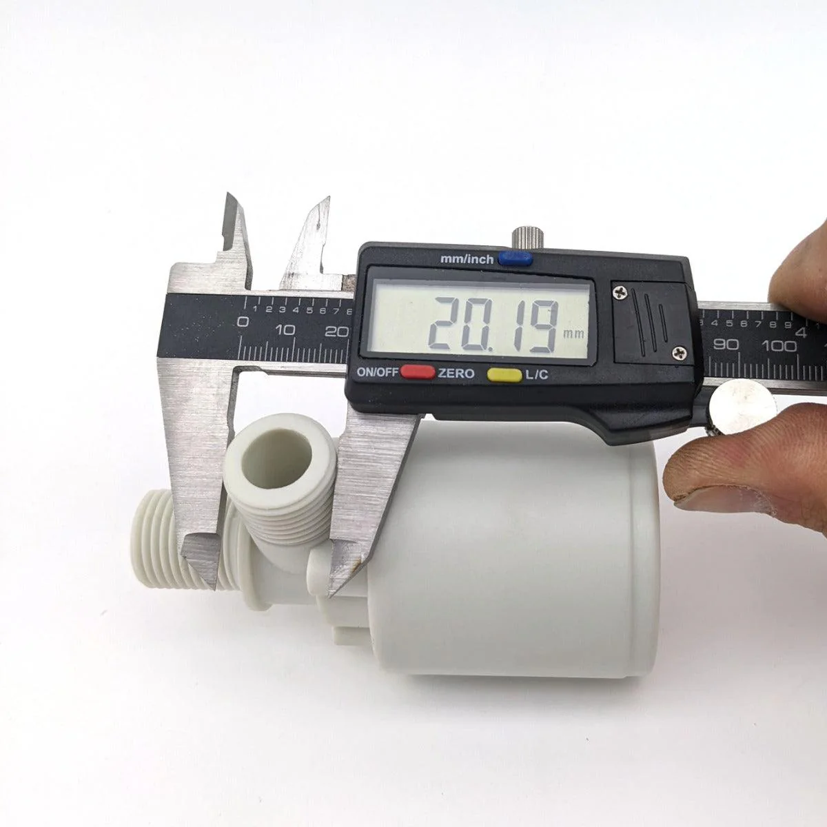Automatic Water Float Valve 1/2 Inch Thread (enclosed) - High Pressure - Image 6