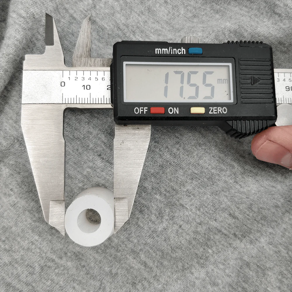 Silicone Bung 9mm Hole (17.5m x 22.5mm) - Image 4